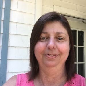 Meet your Posher, Vickie